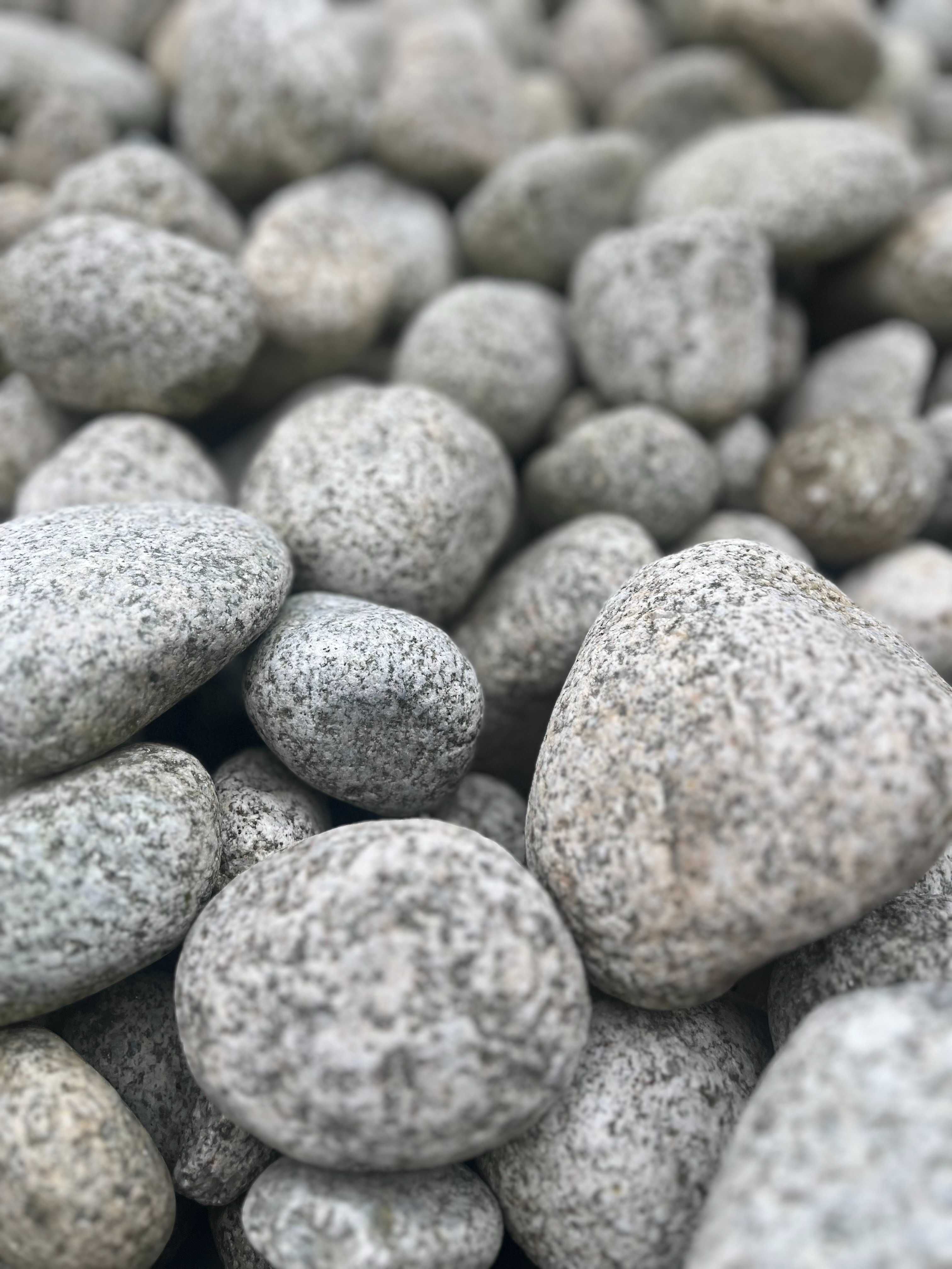 Otoczak górski, kamień ozdobny ogrodowy rzeczny granit