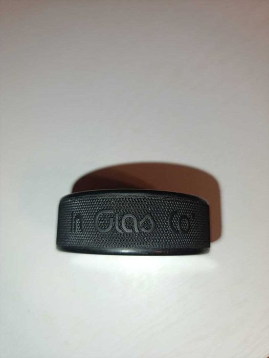 Krążek oficjalny do gry w hokeja na lodzie. Słowacja