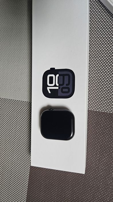 Часы Apple Watch 10s