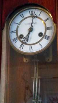 Часы настенные le Roi Paris