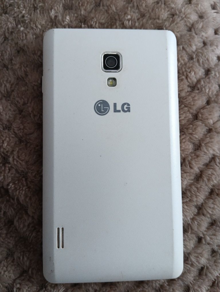 Телефон мобільний LG