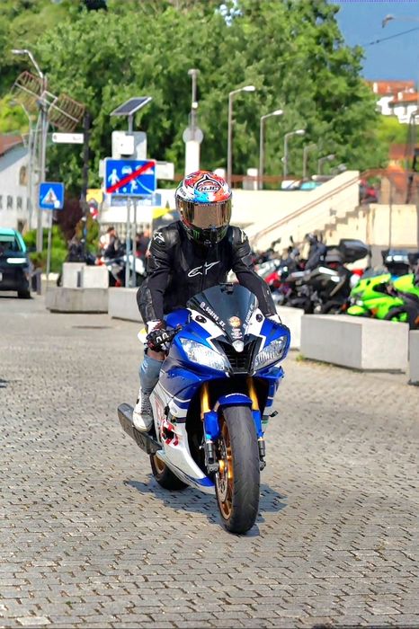 Yamaha R6 RJ11 2007 – 80.000km – Vários Extras / Revisão Feita