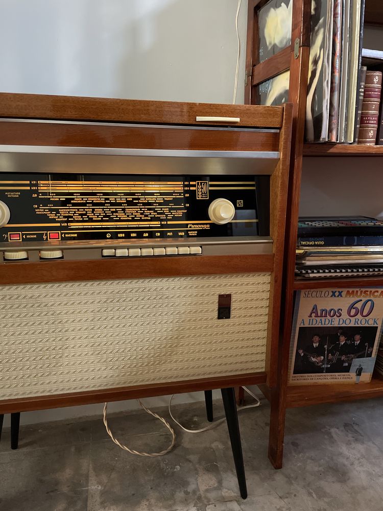 restored radio + bluetooth + turntable