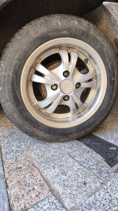 Jantes especiais 155/70 R13 (4)