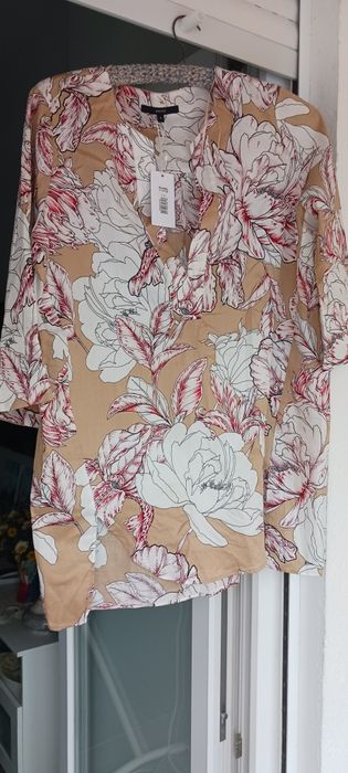 Blusa alcodao,t.M-L  15€