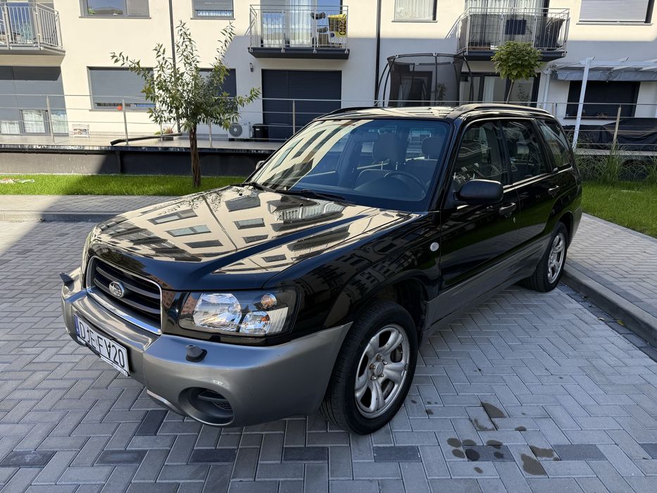 Subaru Forester 2.0 Benzyna 125KM * Stan Bardzo Dobry