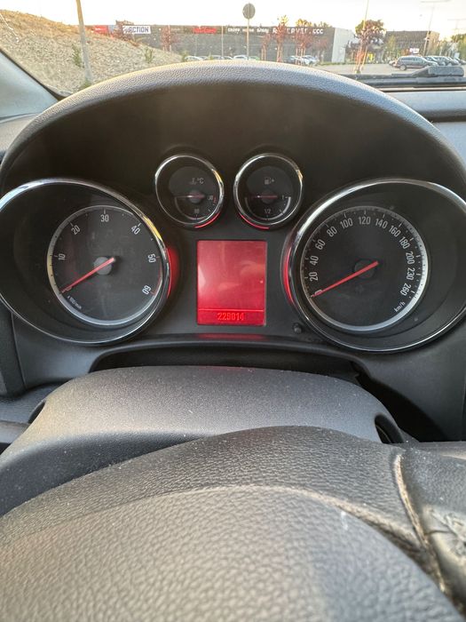 Opel astra j 1.7 cdti sport