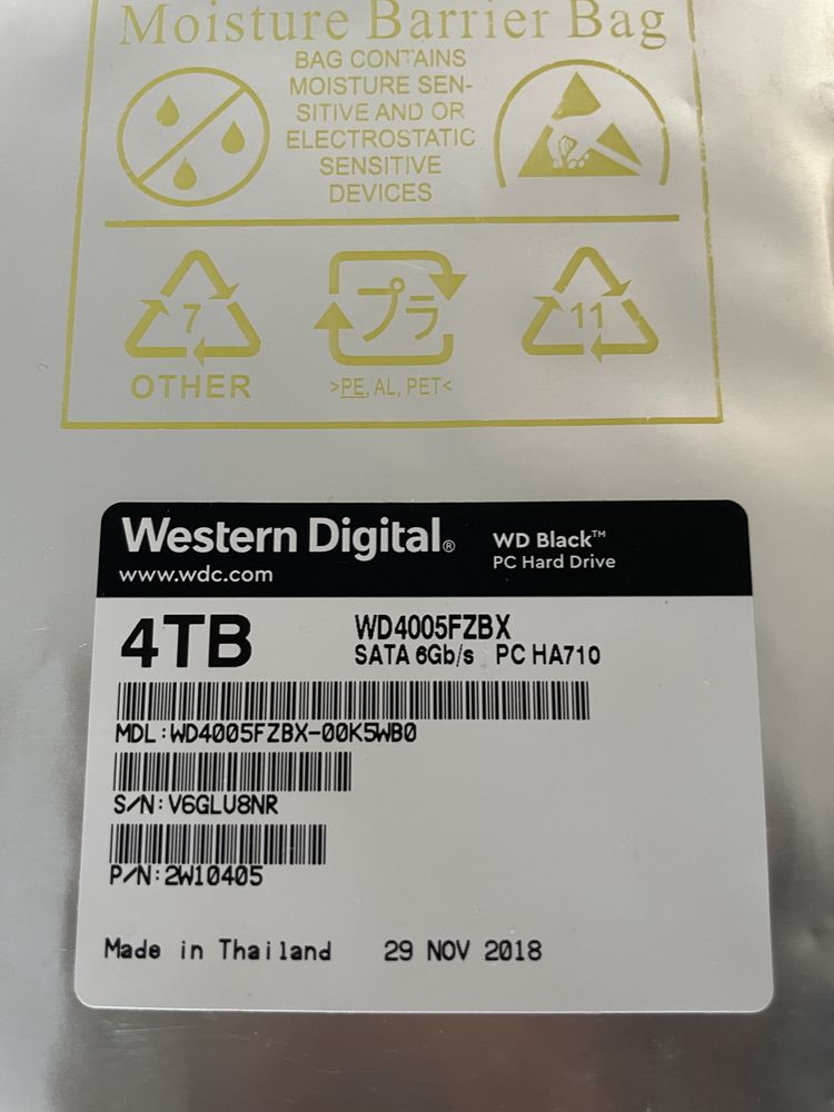 Жорсткий диск 4Tb western digital WD Black 6gb/s
