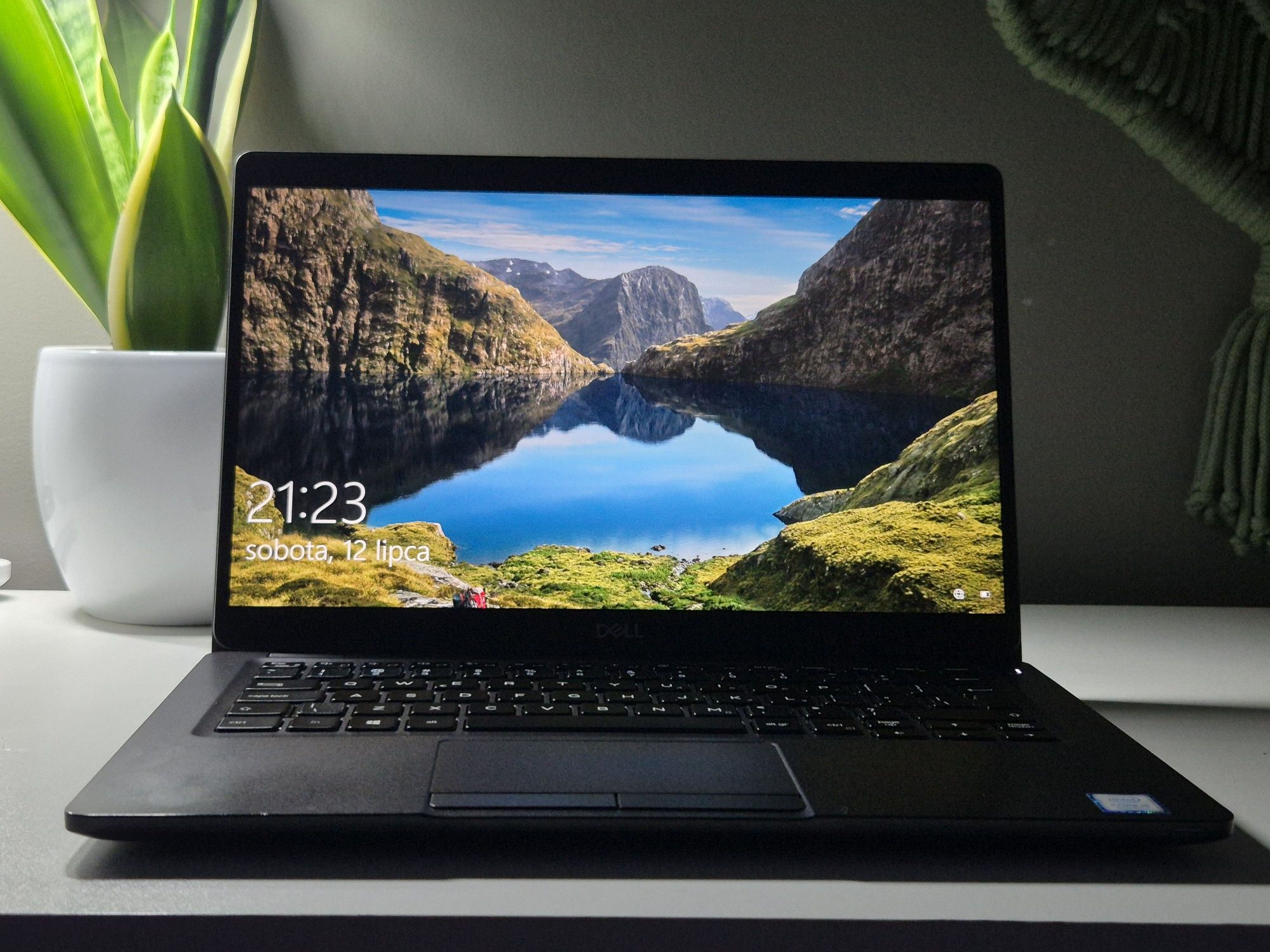 DELL Latitude 5300 i5-8265u SSD256GB