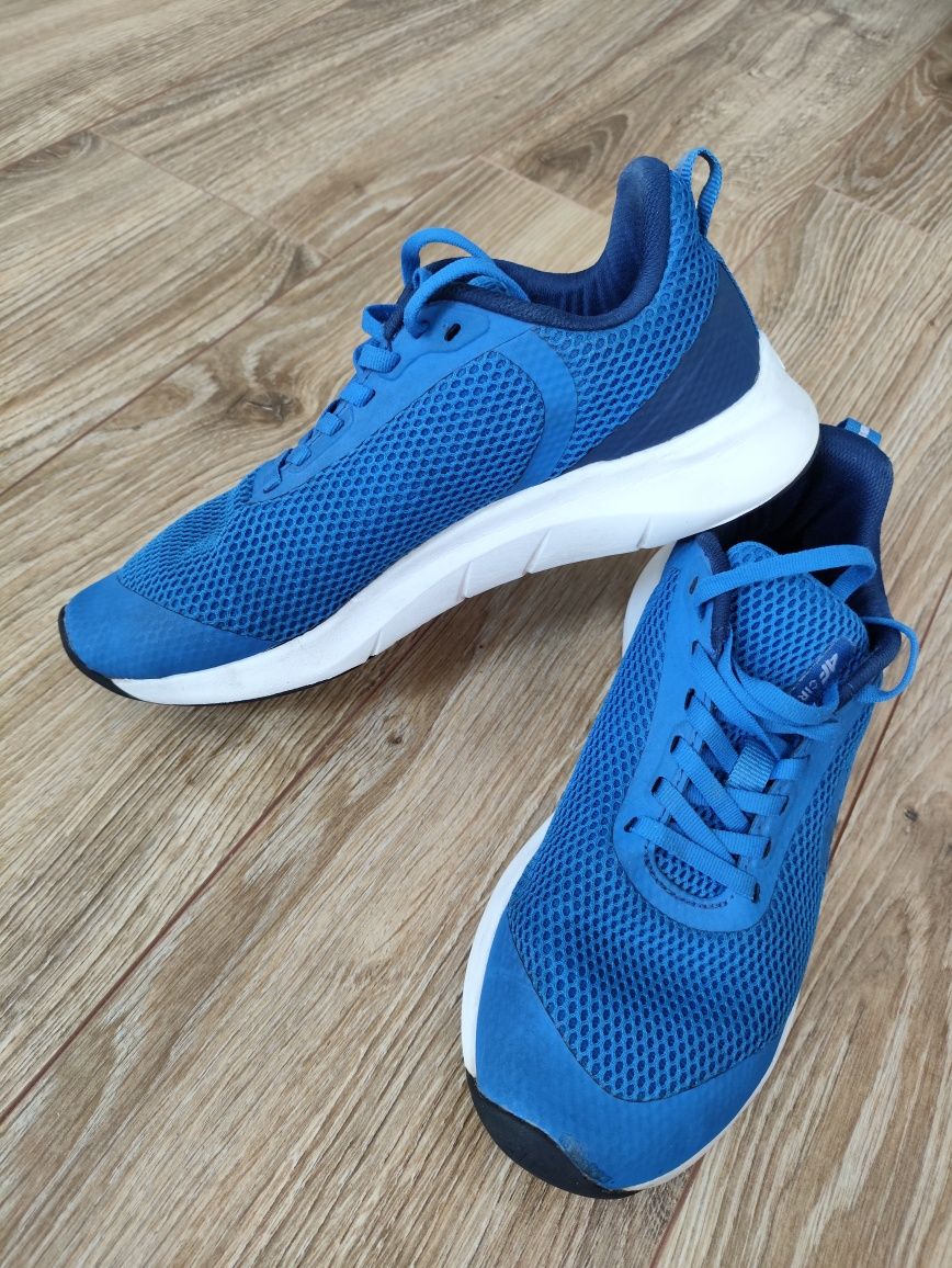 Buty sportowe 4F rozmiar 34