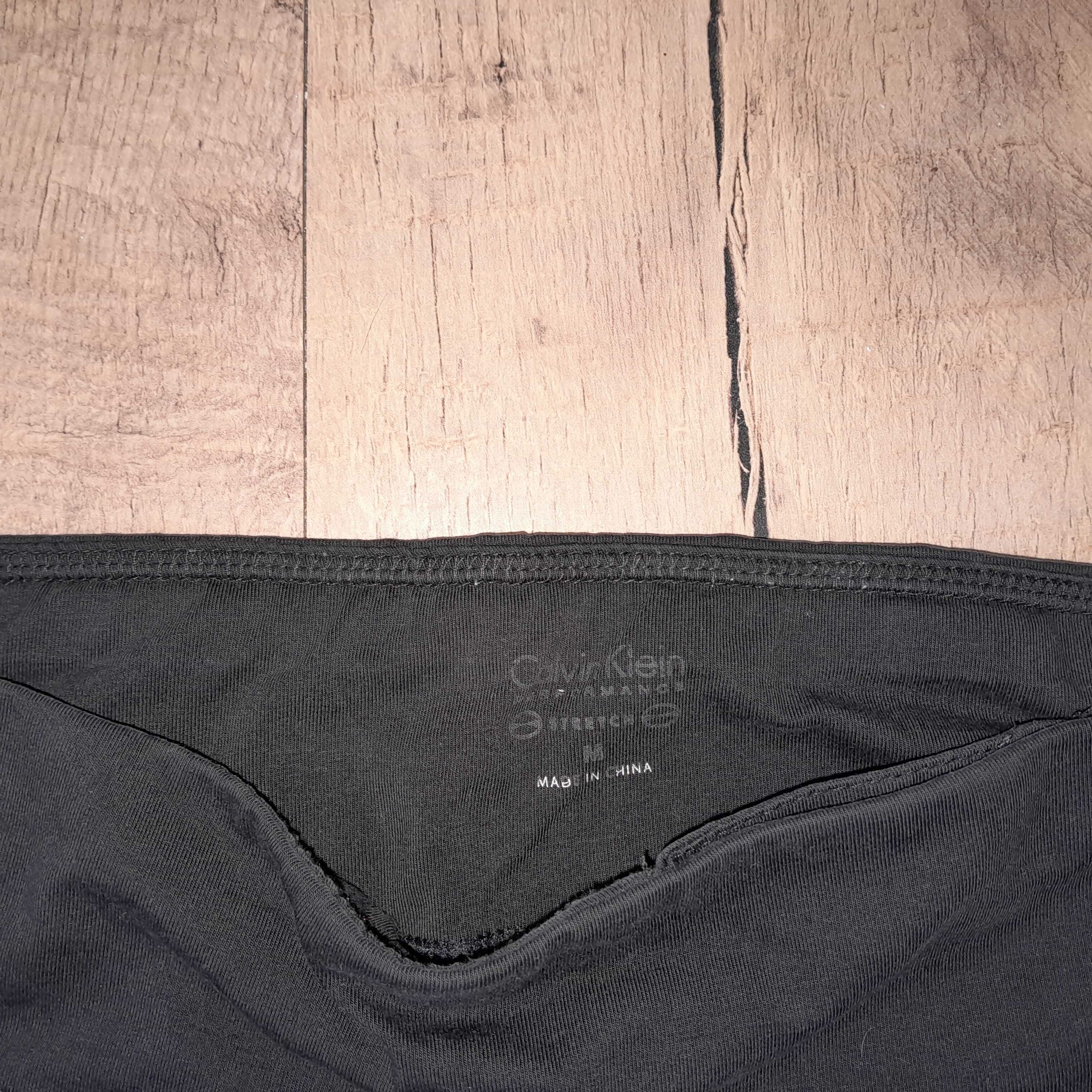 Czarne legginsy Calvin Klein XS S M