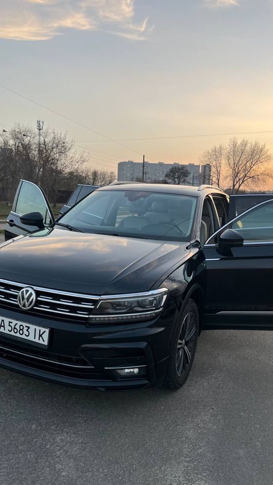 Продається Volwsvagen tiguan 2.0 турбо бензин