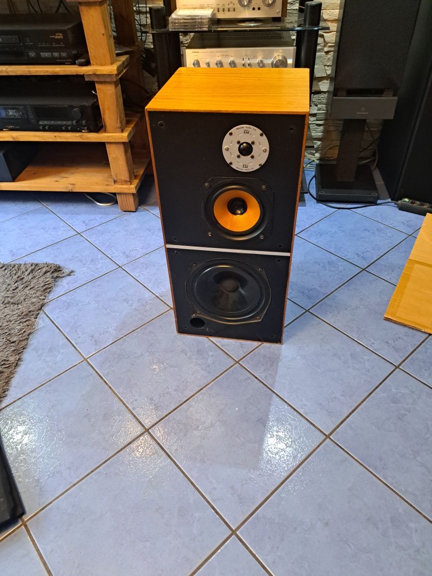 Kolumna Monitor Audio MA 83