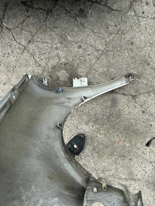 błotnik prawy przód przedni vw volkswagen passat b5 fl lift LB9A