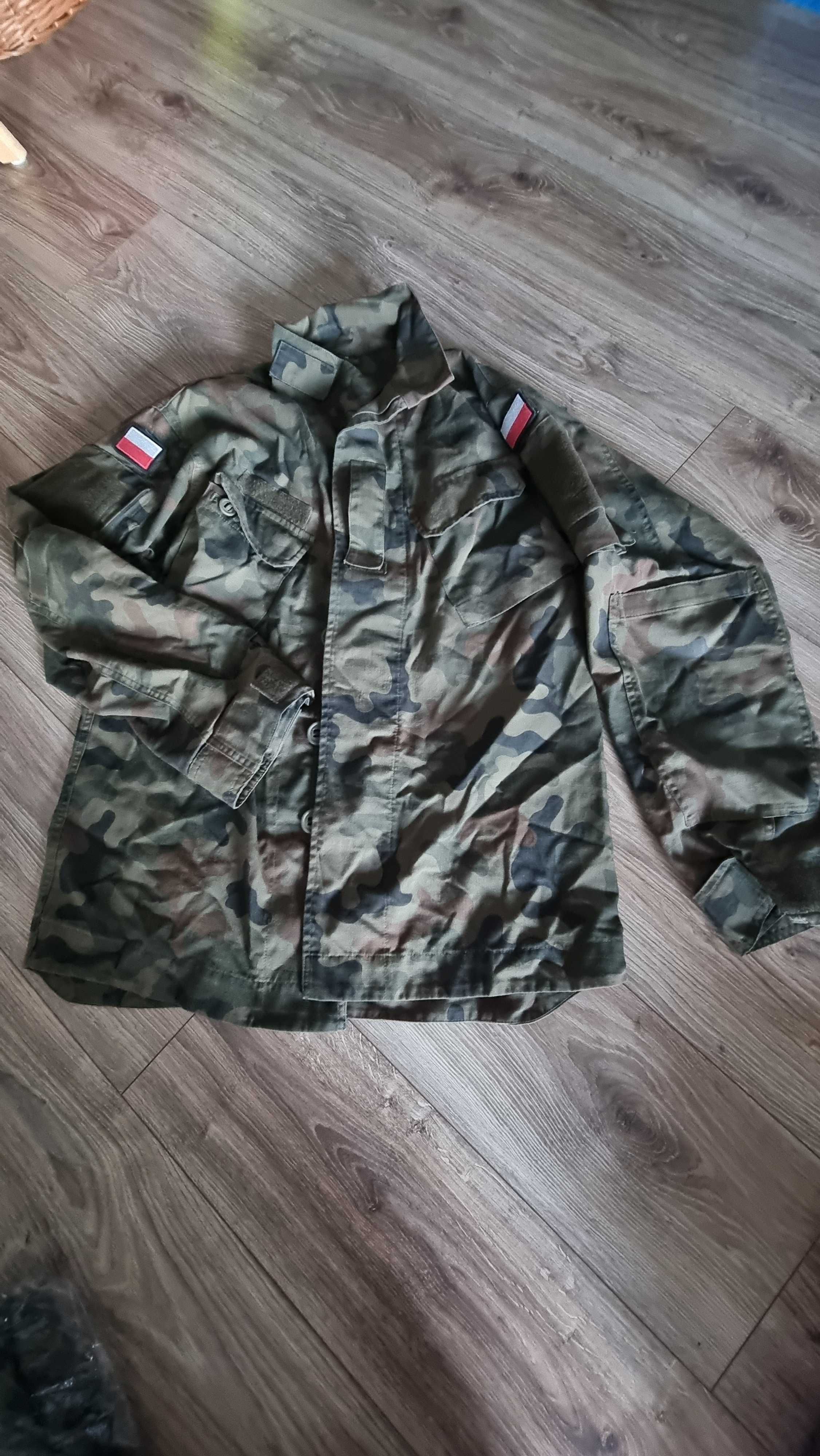 Mundur wojskowy M/XL używany
