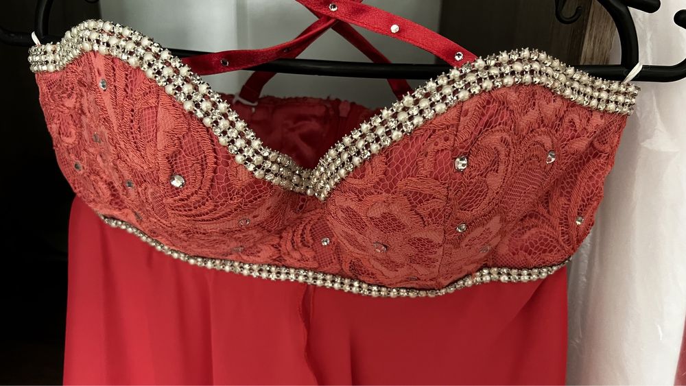 Довга сукня