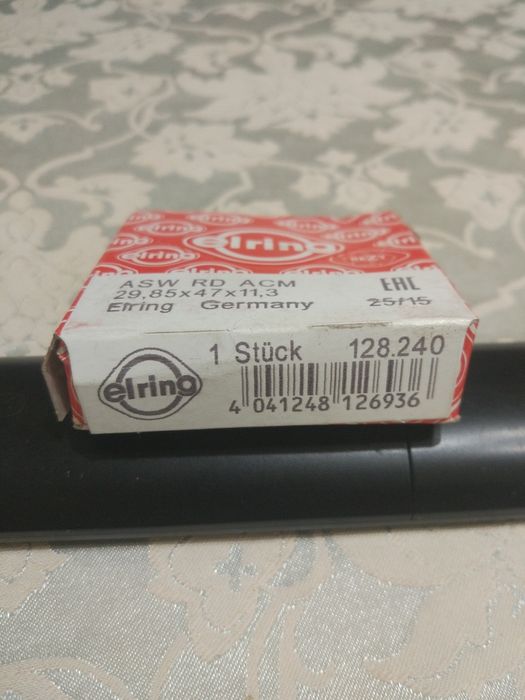Сальники Elring 128.240, Elring 128.250