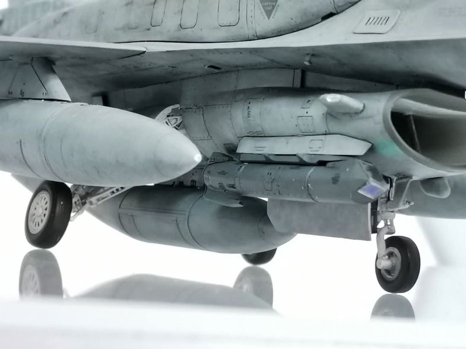 F-16 model w skali 1:48 Polskie Siły Powietrzne