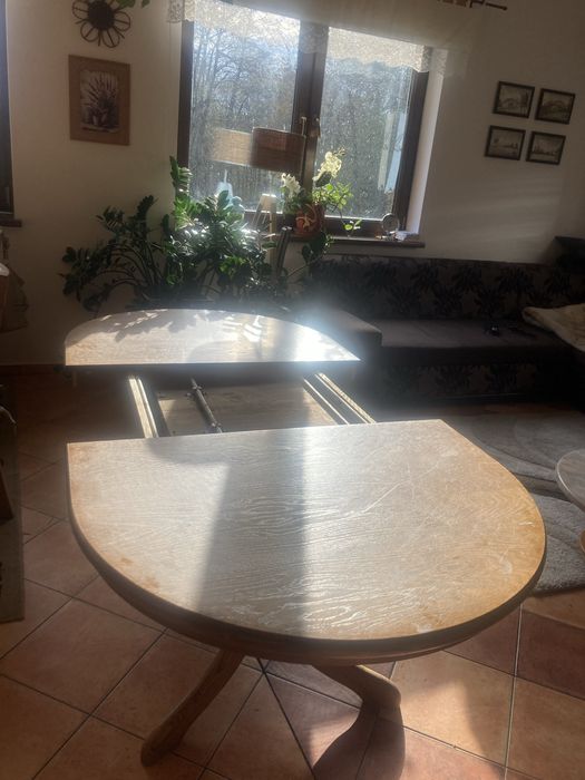 Stół dębowy rozkładany używany