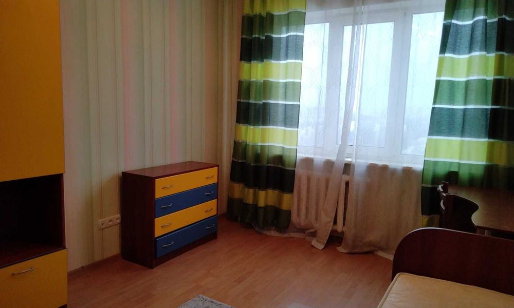 Здається кімната  в 3-х кім. квартирі по вул. Ю. Літвинського 42/15