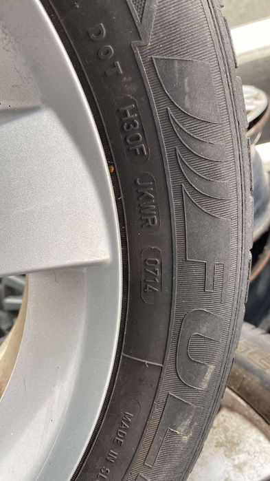 Komplet alufelg Mazda R16 wraz z oponami lato