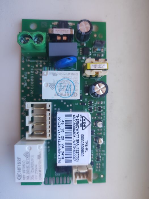 Продам плата управлений Ariston velis