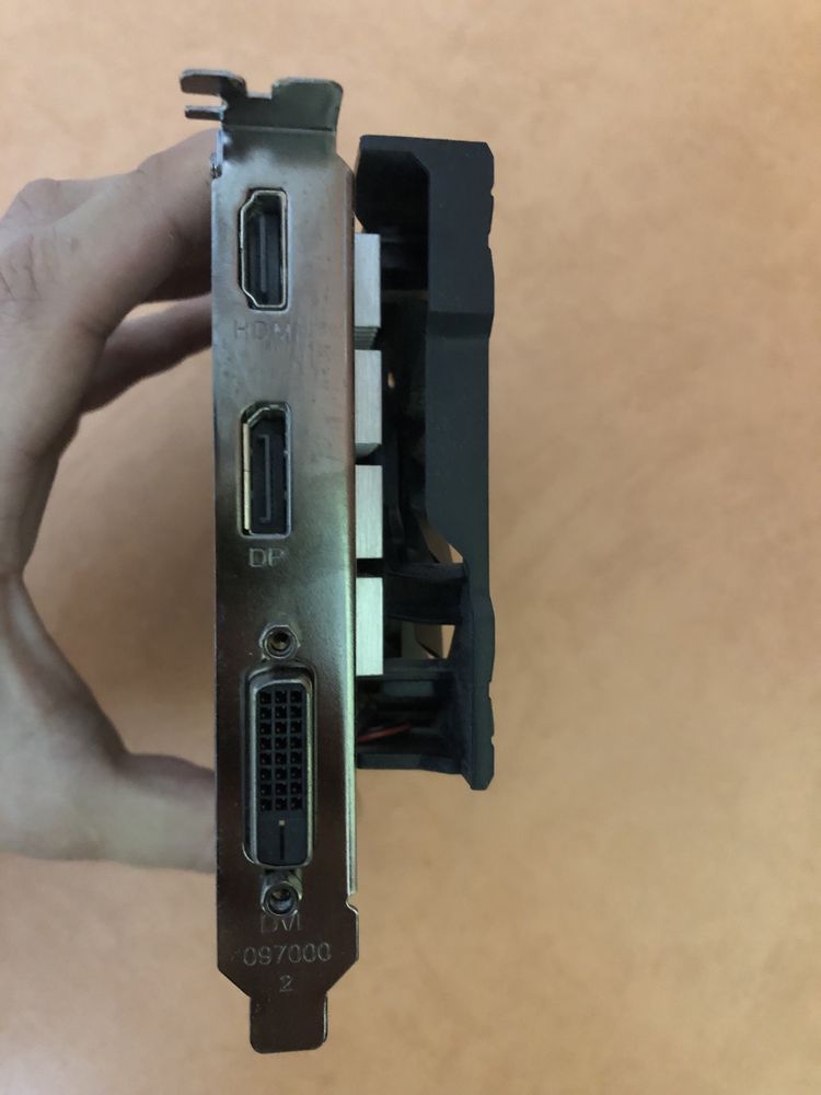 Видеокарта GTX 1050TI 4gb (Zotac)