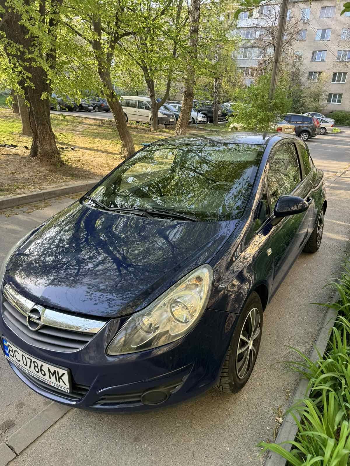 Opel corsa 2010г