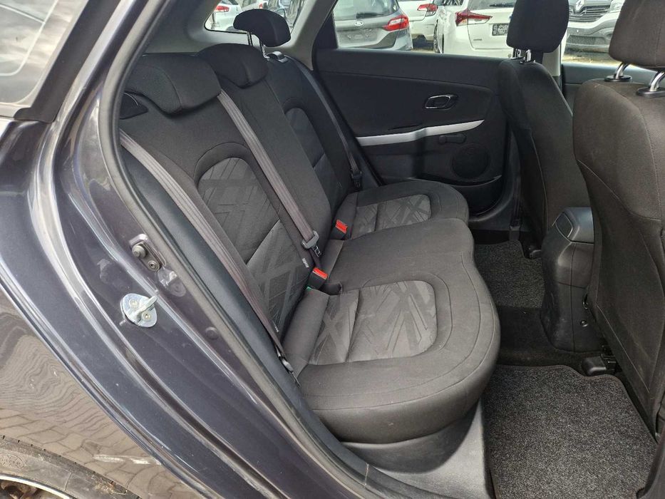 Kia cee'd benzyna turbo !otarty bok