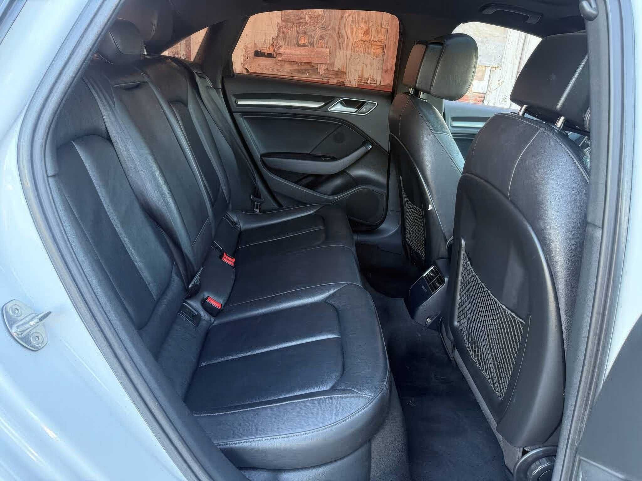 Audi   A3   2018