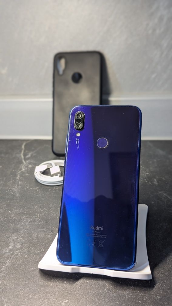 Телефон Xiaomi Redmi Note 7 4/64