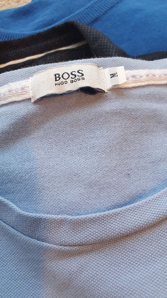 T-shirt azul com decote redondo da Hugo Boss