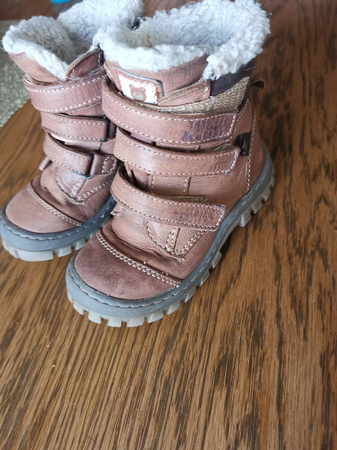 Zimowe buty Lasocki dla chłopca rozmiar 23 skóra