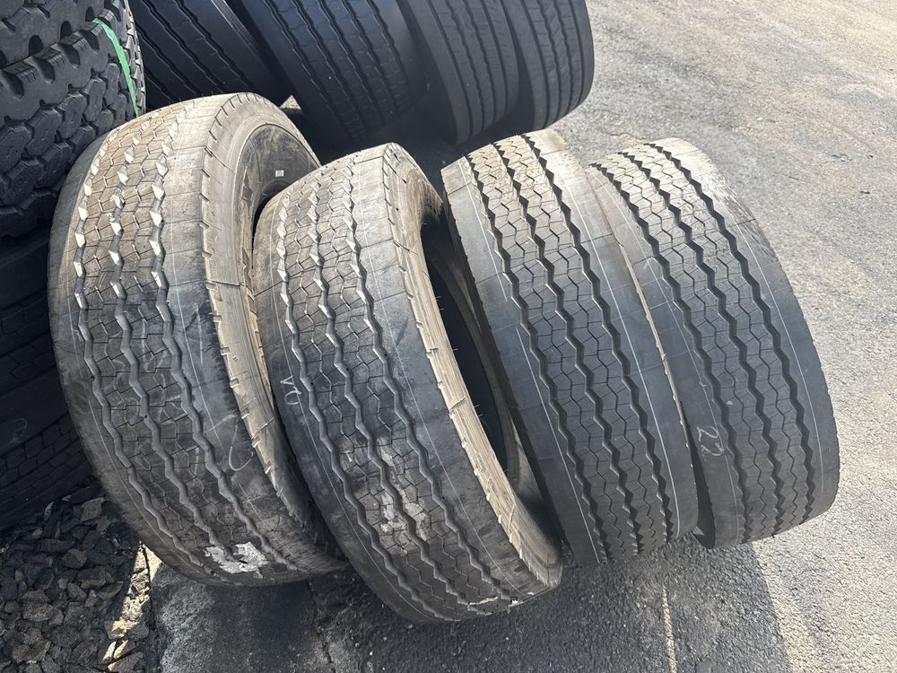 245/70/19,5 Michelin XTE2