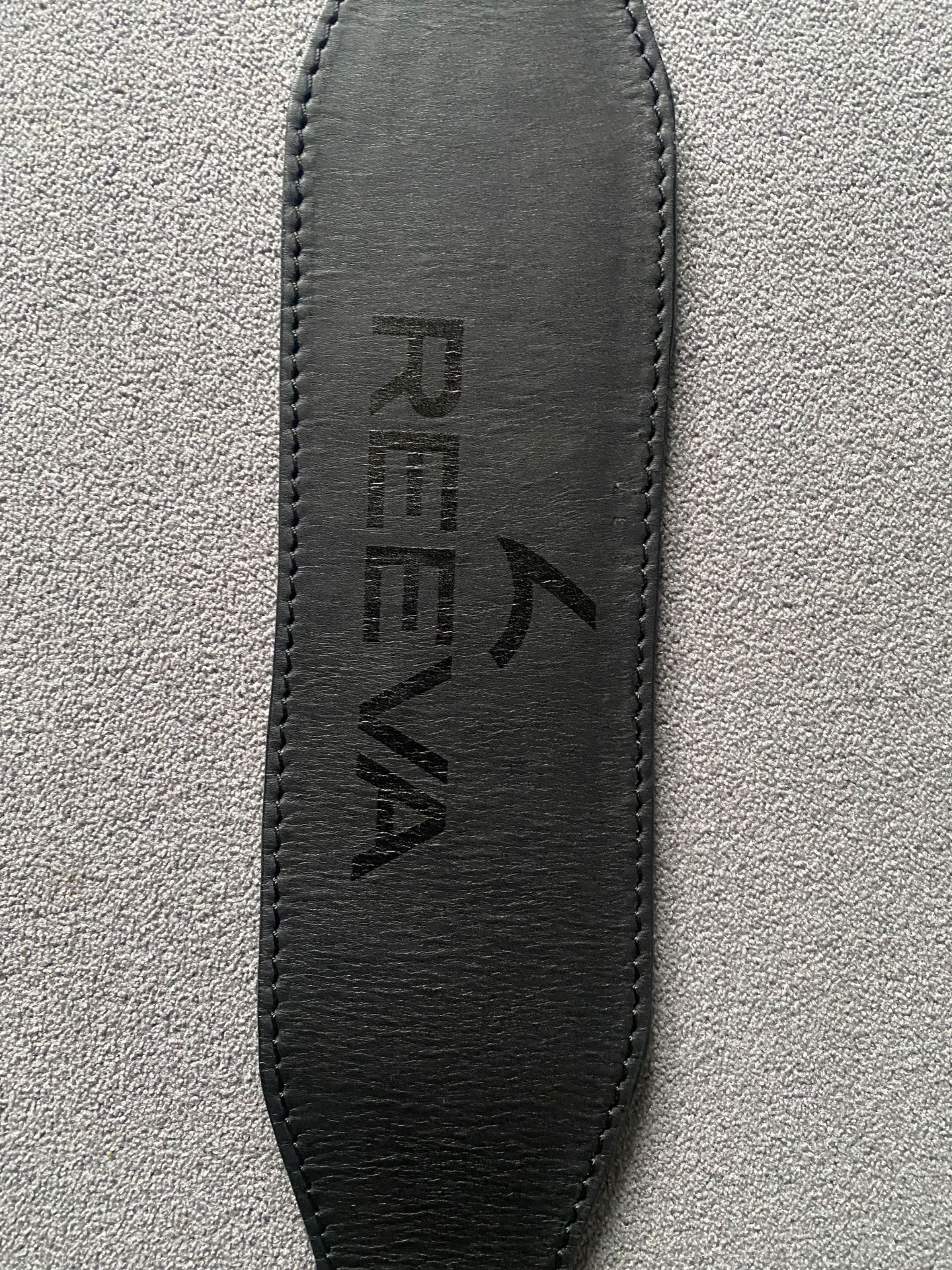 Pas ciężarowy Reeva Leather Fitness Belt / SKÓRA / 1250 mm