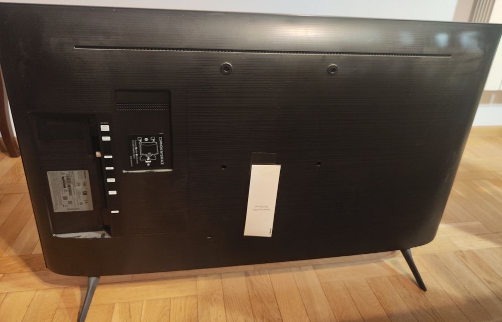 Telewizor Samsung crystal UHD