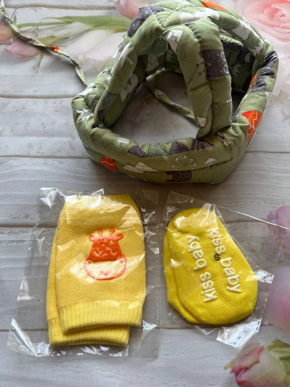 Шлем противоударный, защитный, шолом дитячий, наколінники