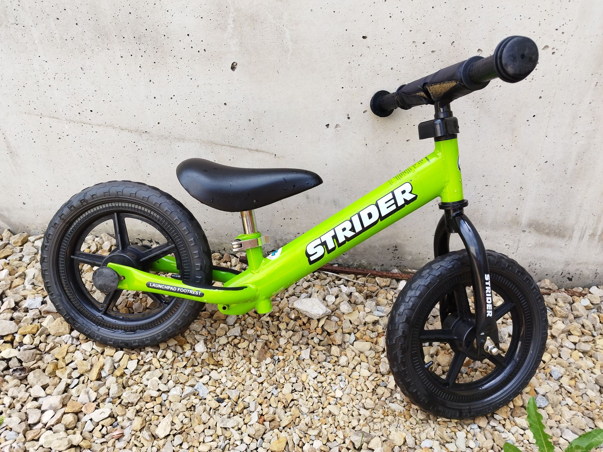 Jeździk STRIDER, rowerek