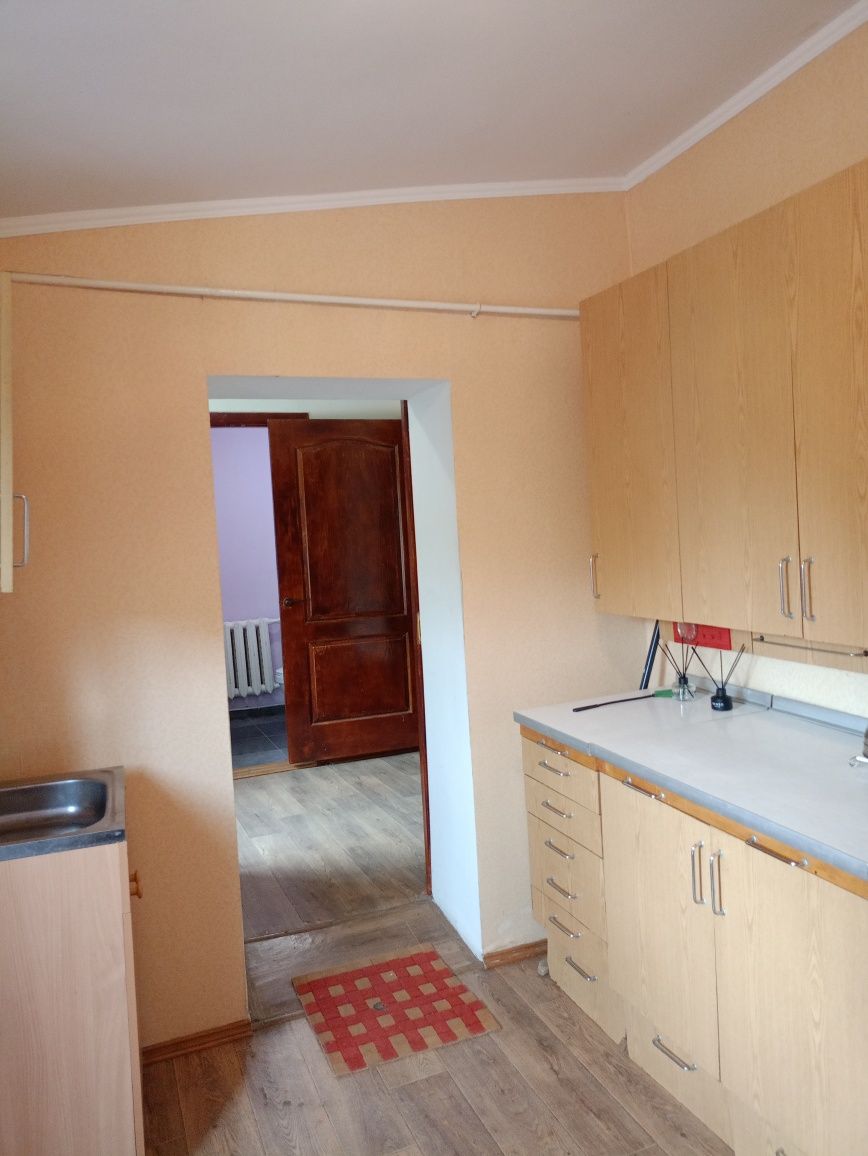 Продається частина будинку у Фастові, поряд з центром у гарному стані