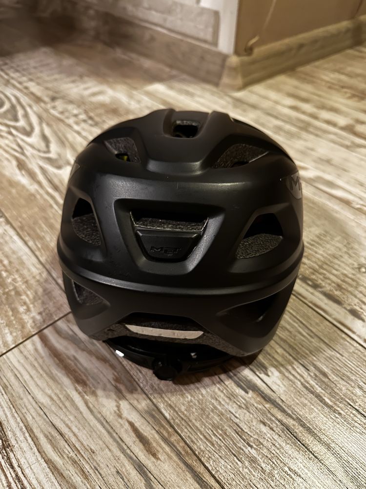 Kask rowerowy MET ECHO MIPS enduro orzeszek IXS 661