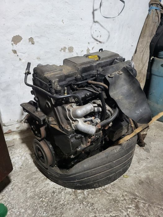 Продаю двигун 2.2 TD на Опель зафіра мінівен