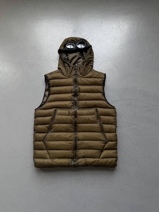 Жилетка CP COMPANY із лінзами на капюшоні