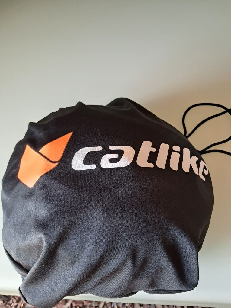 Capacete catlike kilaue