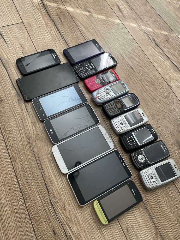 Zestaw ! Telefony komórkowe Samsung, Sony, Nokia