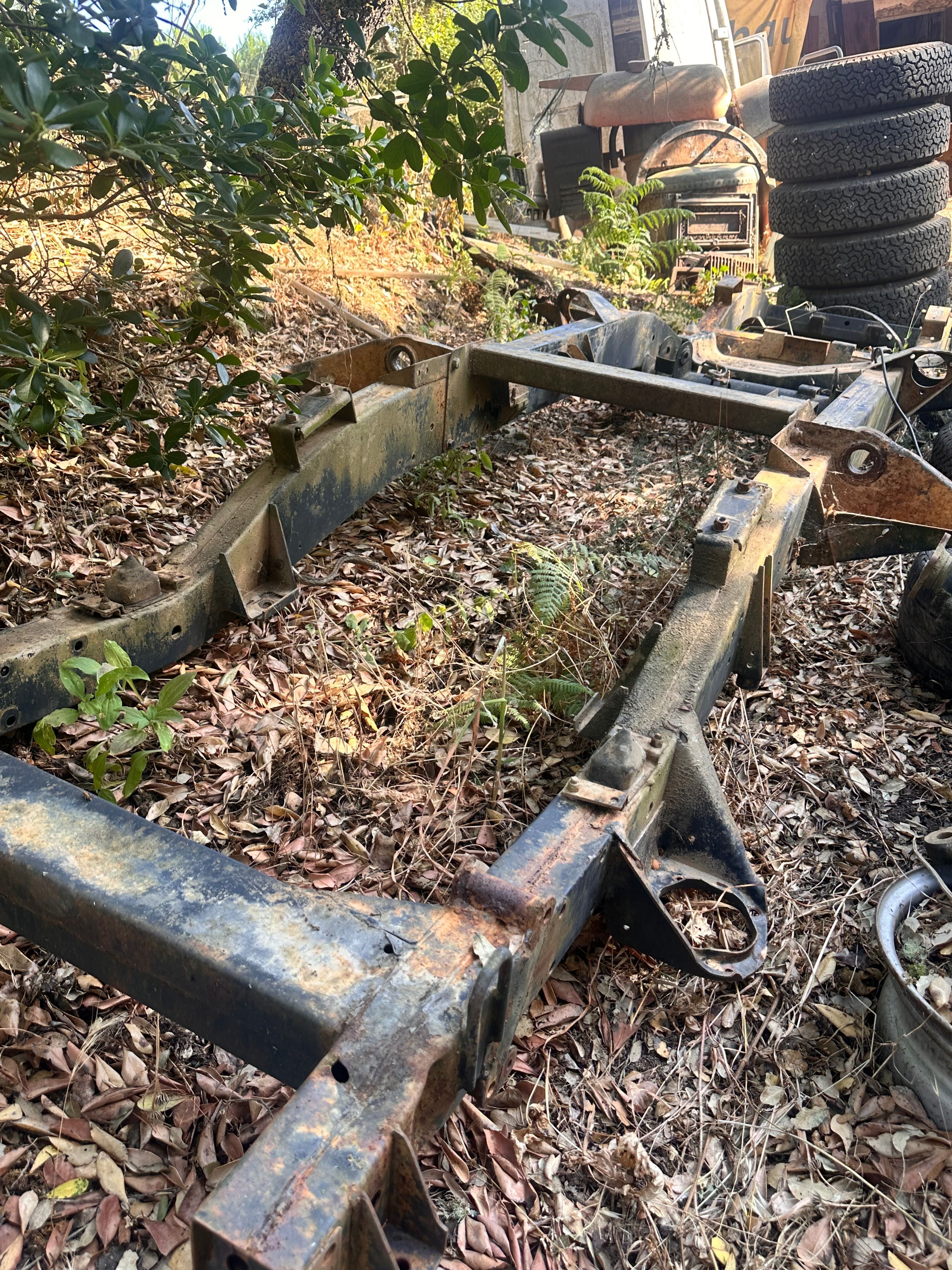 Chassis / Quadro Land Rover Discovery 1 300Tdi – bom estado