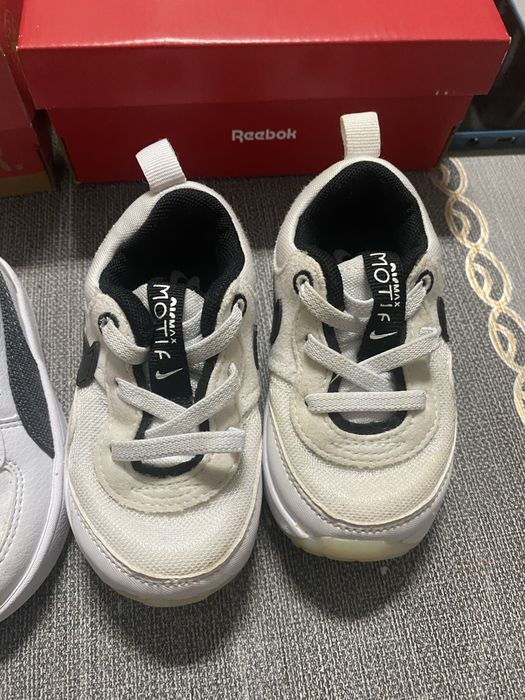 Vendo 3 pares de sapatilhas n20