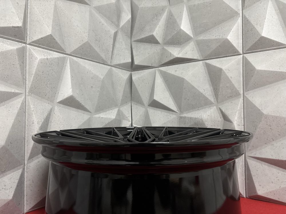 NOWE Felgi Koła 19" 5x112 AUDI VOLKSWAGEN SKODA • • PIĘKNE • •