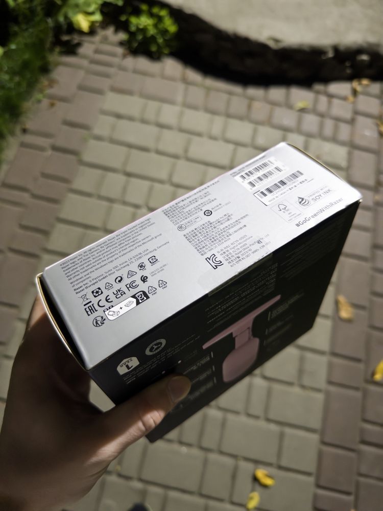 Мікрофон Razer Seiren v3 mini Рожевий