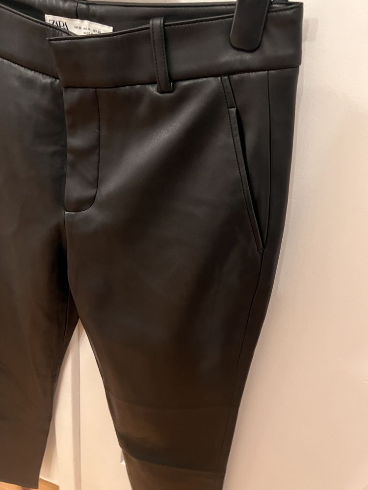 Spodnie z eko skóry firma Zara rozmiar 38