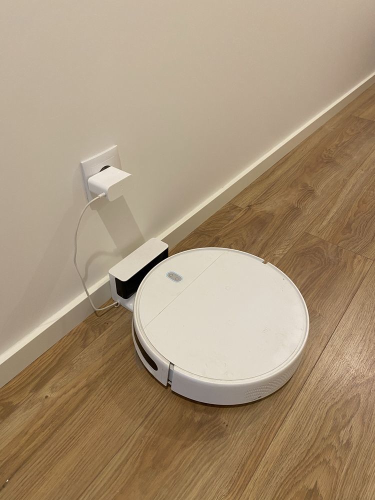 Robo Aspirador Xiaomi Vacuum Mop Essential